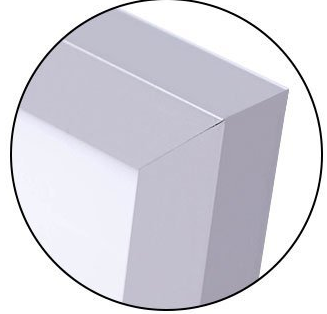 Lightweight Anodized Aluminum Frame.