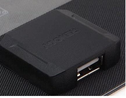 Charge controller with 5V USB port